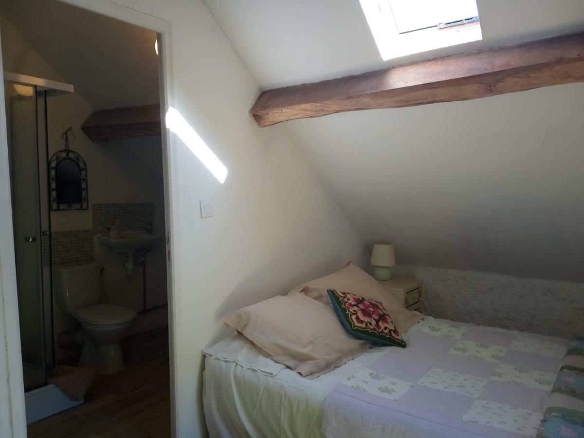 Le Petit Savriere B&B Tronget Екстер'єр фото