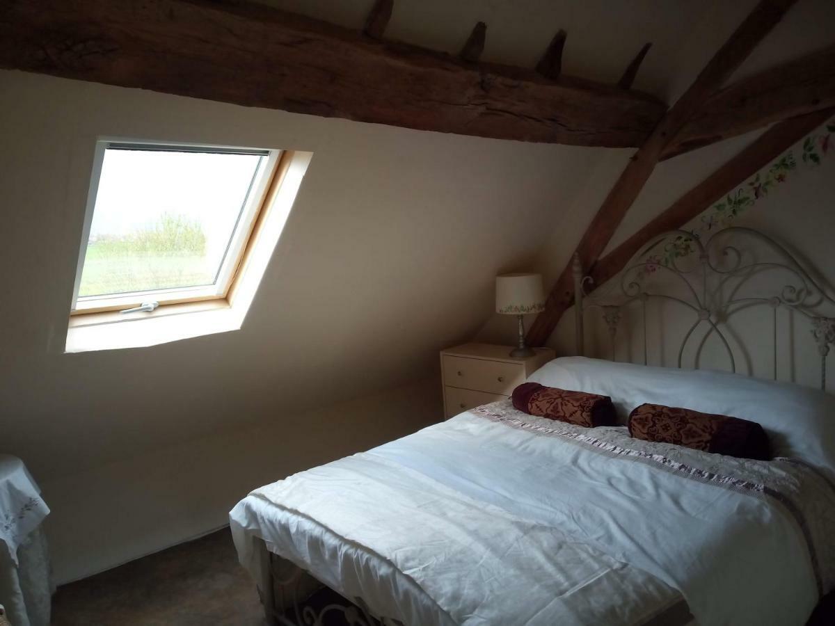 Le Petit Savriere B&B Tronget Екстер'єр фото